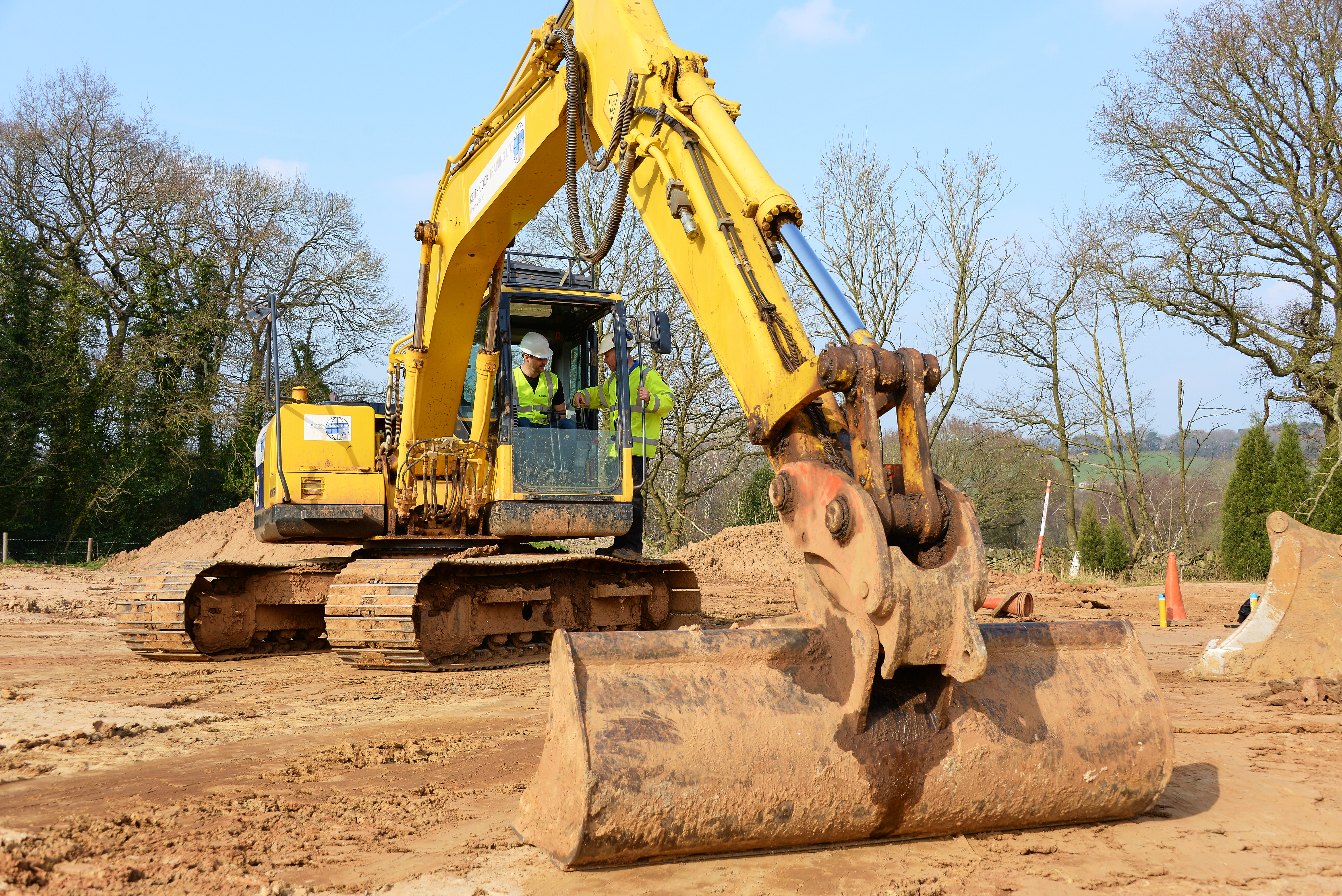 Excavators & Shovels
