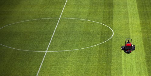 Lantra to open New Year by trailblazing training in turf-care sector