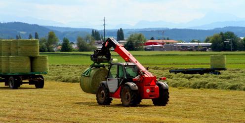 Telescopic Handlers: Ensure Staff are Qualified